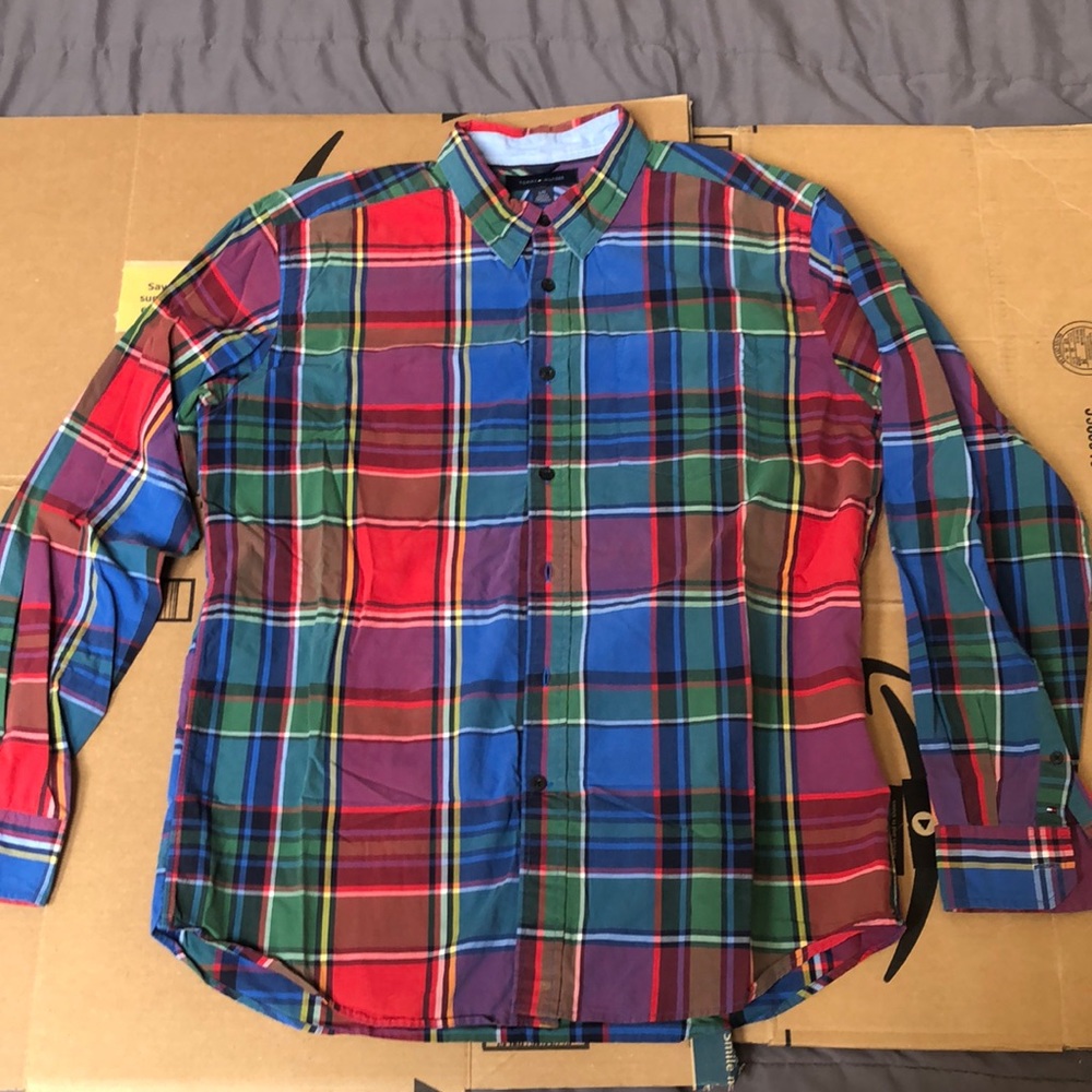 Tommy Hilfiger Plaid long sleeve shirt